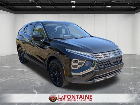 Used 2025 Mitsubishi Eclipse Cross LE image 7