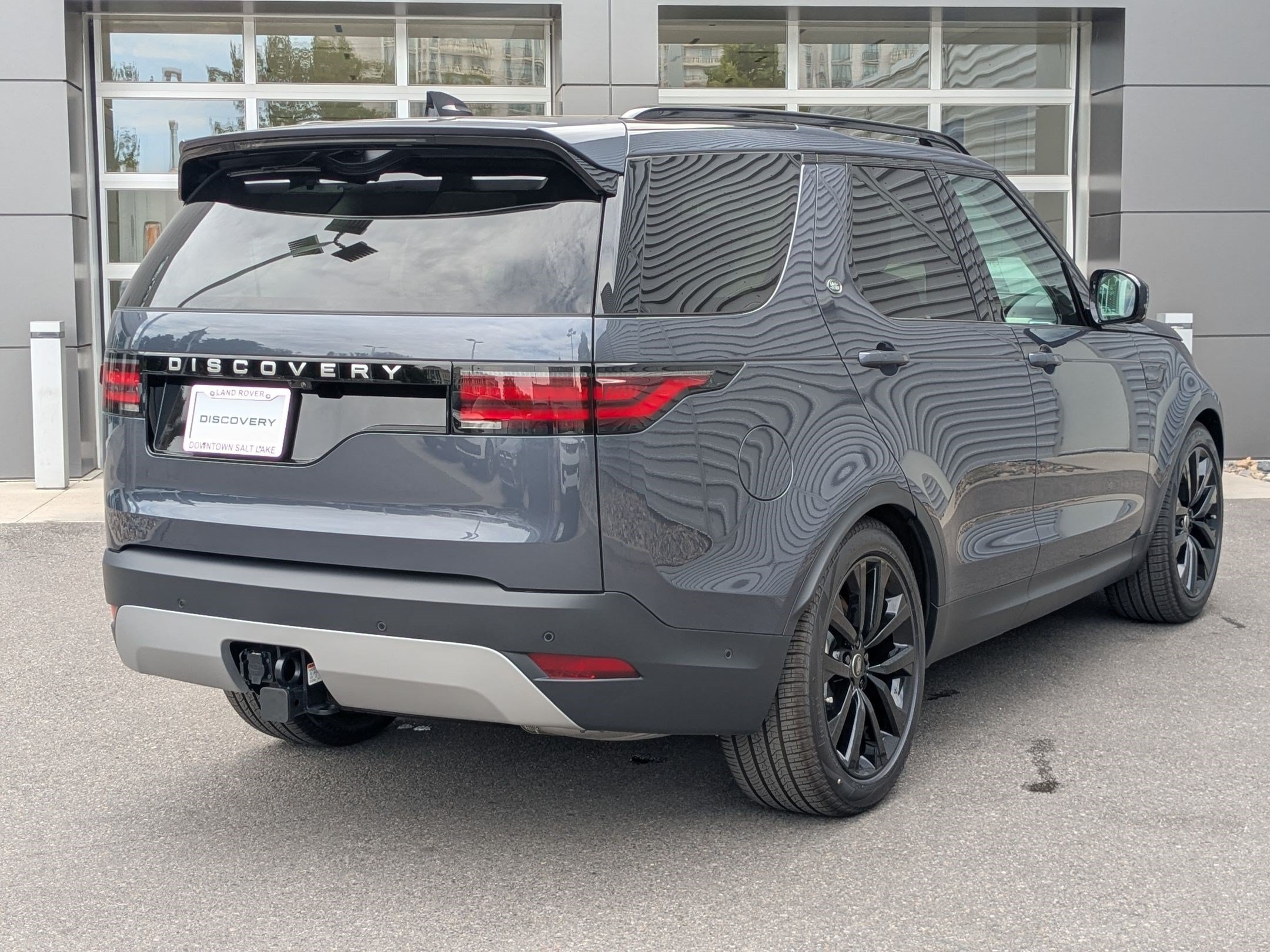 New 2026 Land Rover Discovery S AWD/4WD image 5