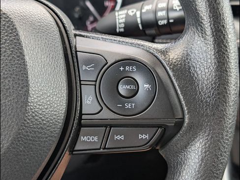 Used 2024 Toyota RAV4 XLE image 16