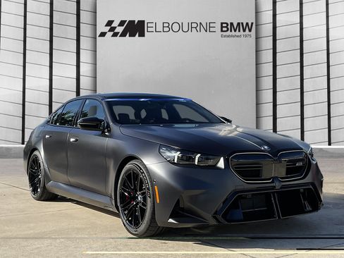 New 2027 BMW M5 w/ M Driver's Package AWD/4WD image 1