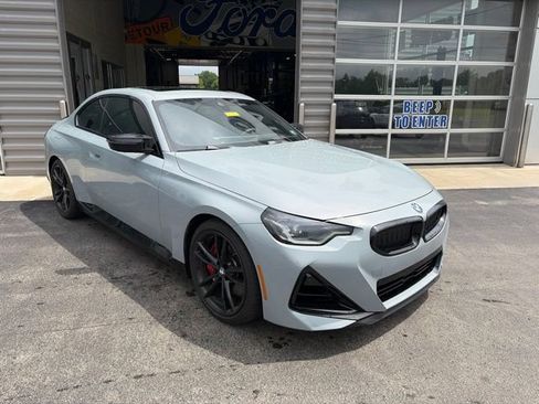 Used 2024 BMW M240i Coupe RWD image 4