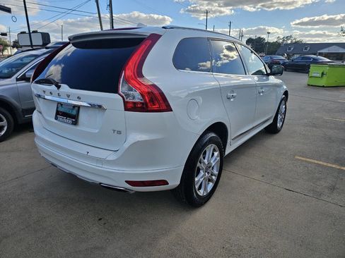 Used 2016 Volvo XC60 T5 Premier image 4
