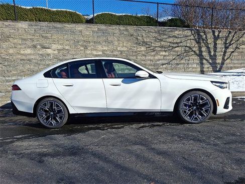 New 2026 BMW 530i xDrive 530i xDrive w/ Executive Package image 7