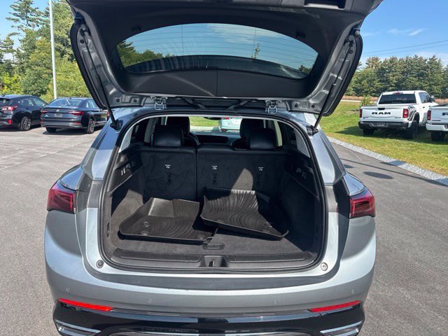 Used 2024 Buick Envision Sport Touring AWD/4WD image 14