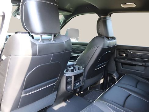 Used 2026 RAM 3500 Limited AWD/4WD image 16
