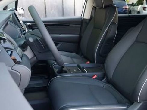 New 2026 Honda Odyssey Touring image 27
