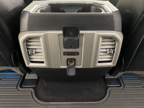 Used 2016 Ford F150 Lariat w/ Equipment Group 502A Luxury AWD/4WD image 17