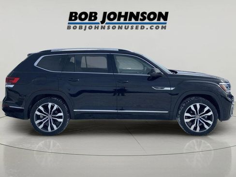 Used 2023 Volkswagen Atlas SEL Premium image 6