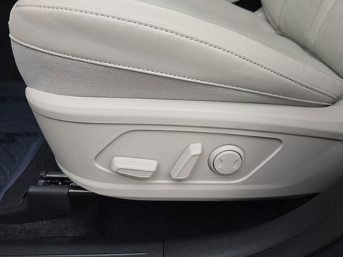 New 2026 Kia Sorento SX image 31