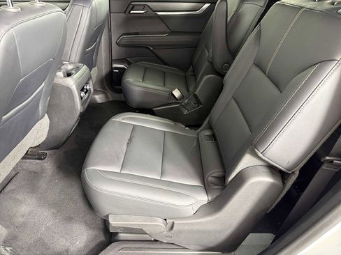 Used 2024 GMC Acadia Elevation AWD/4WD image 20