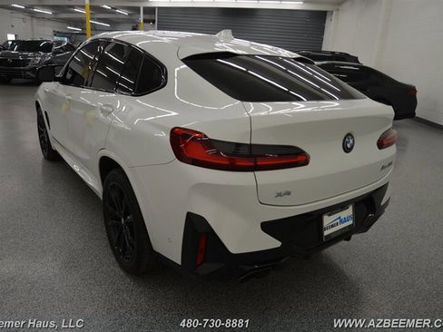 Used 2025 BMW X4 M40i image 11
