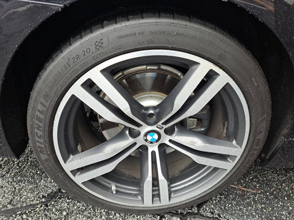 Used 2016 BMW 750i RWD image 18
