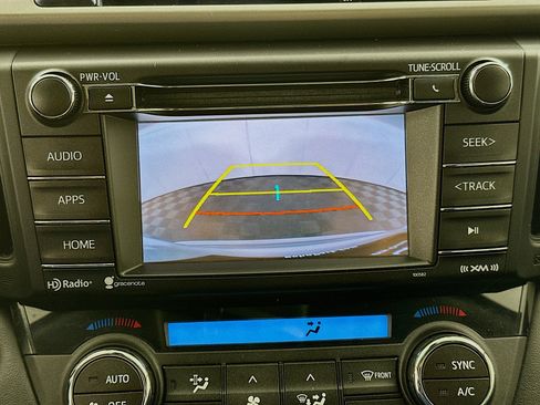 Used 2018 Toyota RAV4 XLE image 21