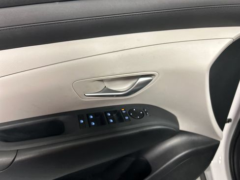Used 2026 Hyundai Tucson SEL FWD image 12