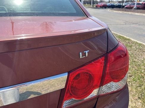 Used 2013 Chevrolet Cruze LT w/ All-Star Edition image 4