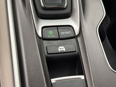 Used 2022 Honda Accord EX-L image 16