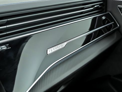 Used 2026 Audi RS Q8 performance AWD/4WD image 29