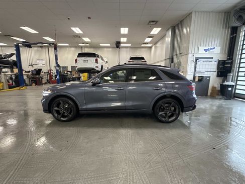 New 2026 Genesis GV70 3.5T Sport Prestige image 8
