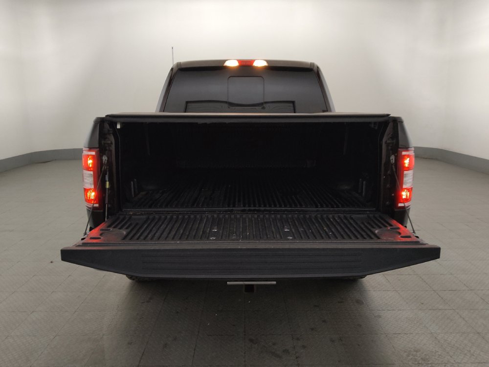 Used 2018 Ford F150 XLT w/ Equipment Group 302A Luxury AWD/4WD image 29