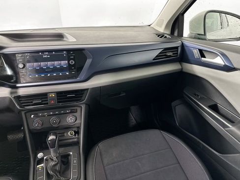 Used 2022 Volkswagen Taos SE image 24