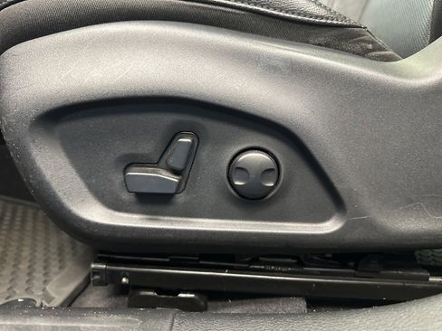 Used 2022 Jeep Compass Trailhawk w/ Trailhawk Elite Group image 28