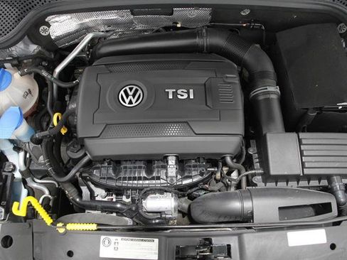 Used 2017 Volkswagen Beetle 1.8T Classic image 20