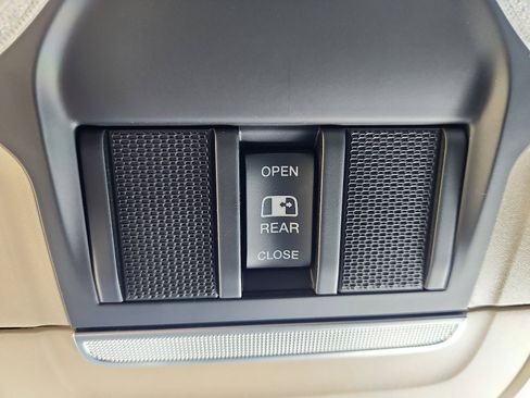 Used 2020 RAM 2500 Tradesman image 25