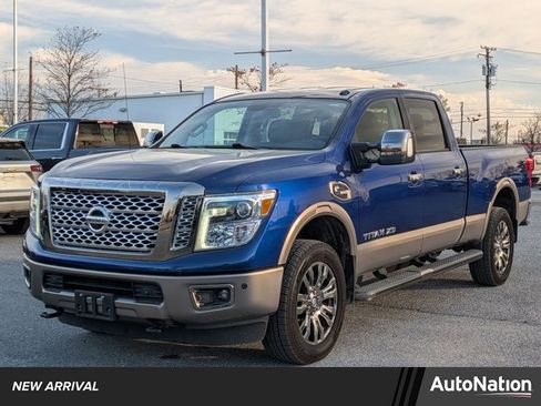 Used 2018 Nissan Titan Platinum Reserve w/ Platinum Utility Package image 1