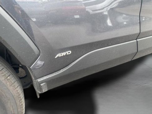 Used 2024 Toyota RAV4 XLE image 35