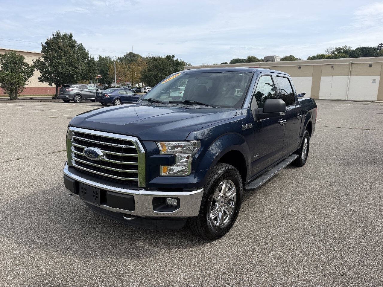 Used 2015 Ford F150 XLT w/ Equipment Group 302A Luxury AWD/4WD image 1