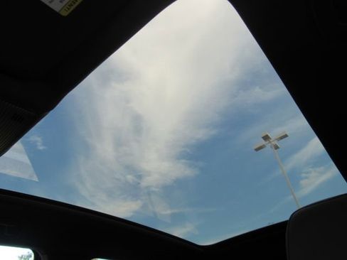 Used 2021 Volkswagen ID.4 1st Edition image 12