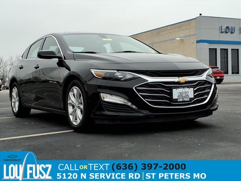 Used 2022 Chevrolet Malibu LT image 1