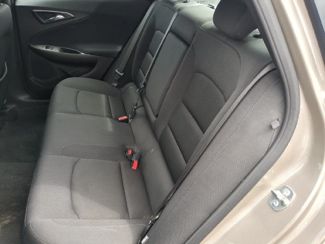 Used 2025 Chevrolet Malibu LT FWD image 19