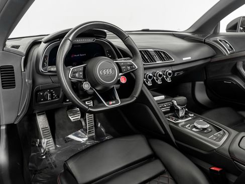 Used 2023 Audi R8 V10 performance image 2