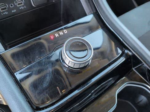 Used 2023 Jeep Grand Cherokee Laredo AWD/4WD image 31