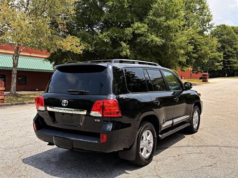 Used 2013 Toyota Land Cruiser AWD/4WD image 5
