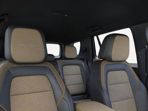 New 2026 Chevrolet Equinox ACTIV w/ Convenience Package III AWD/4WD image 24