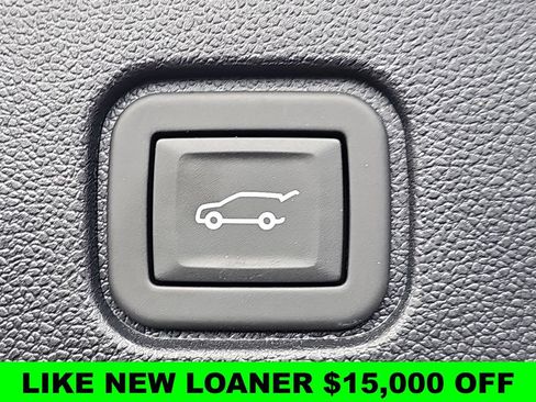 Used 2024 Chevrolet Blazer EV LT AWD/4WD image 13