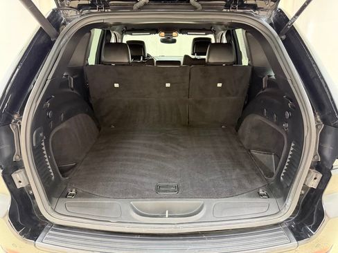 Used 2020 Jeep Grand Cherokee Altitude AWD/4WD image 5