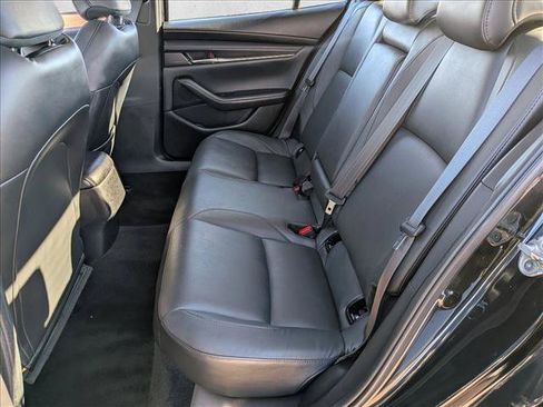 Used 2024 MAZDA MAZDA3 s image 18