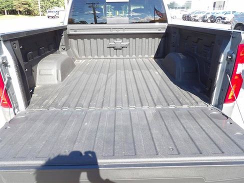 Used 2025 Chevrolet Silverado 1500 LTZ w/ LTZ Premium Package AWD/4WD image 34