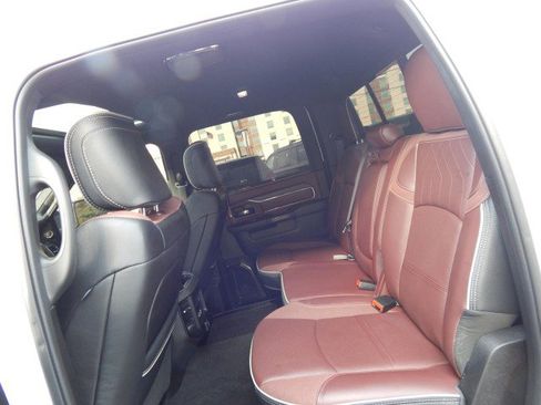 Used 2025 RAM 3500 Limited image 38