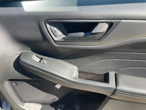 Used 2023 Ford Escape Active image 14