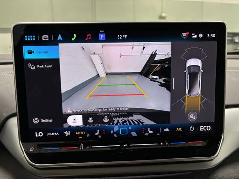 New 2025 Volkswagen ID.4 Pro image 22