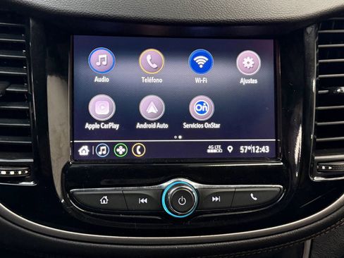 Used 2020 Chevrolet Trax LT w/ LT Convenience Package image 31