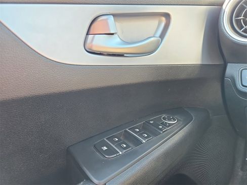 Certified 2023 Kia Forte LXS image 14