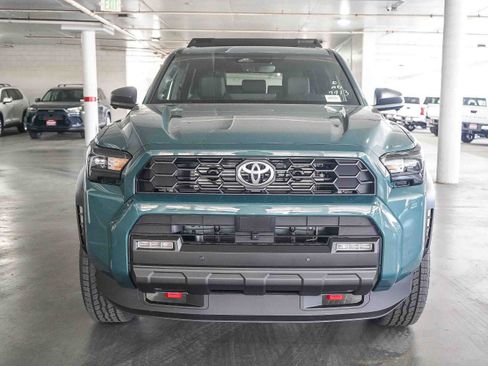 New 2026 Toyota 4Runner TRD Off-Road Premium AWD/4WD image 2