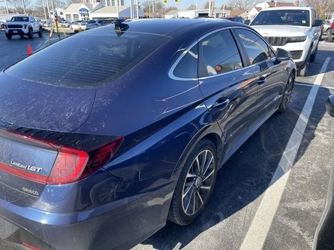 Used 2022 Hyundai Sonata Limited w/ Cargo Package image 3