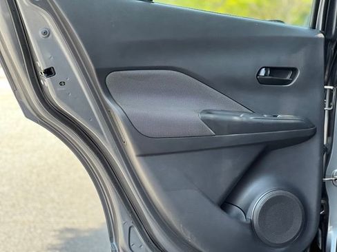 Used 2020 Nissan Kicks S w/ Interior Electronics Package FWD image 14
