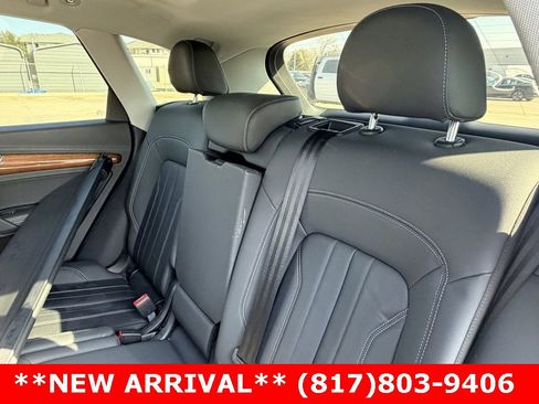 Used 2022 Audi Q5 2.0T Premium Plus w/ Premium Plus Package image 11